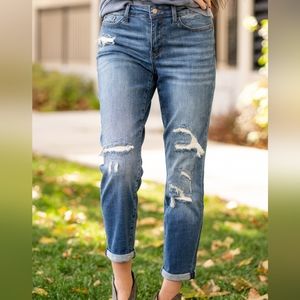 New Judy Blue boyfriend cut, thermal/waffle knit patch jeans, size 5/27